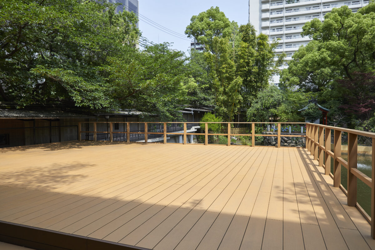 【プラスッドデッキND施工事例】生田神社