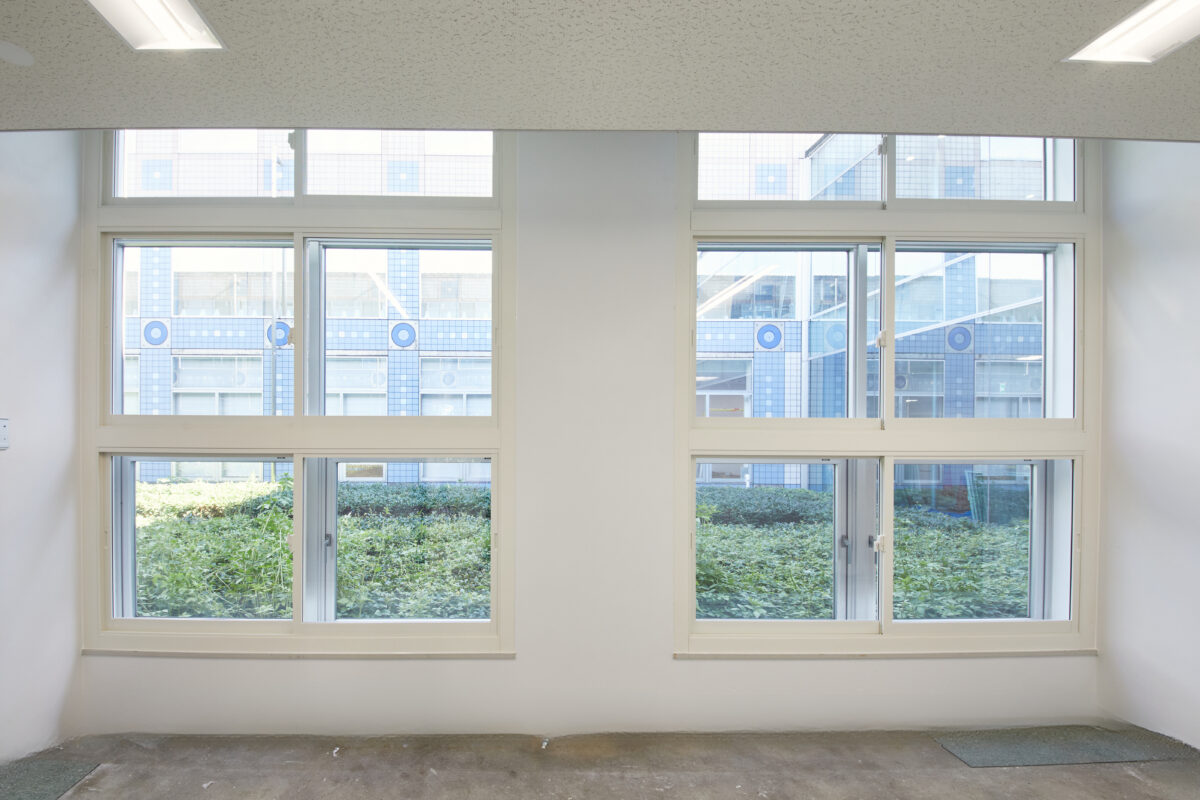 【樹脂製内窓メルツエンサッシ施工事例】 城西大学 坂戸キャンパス