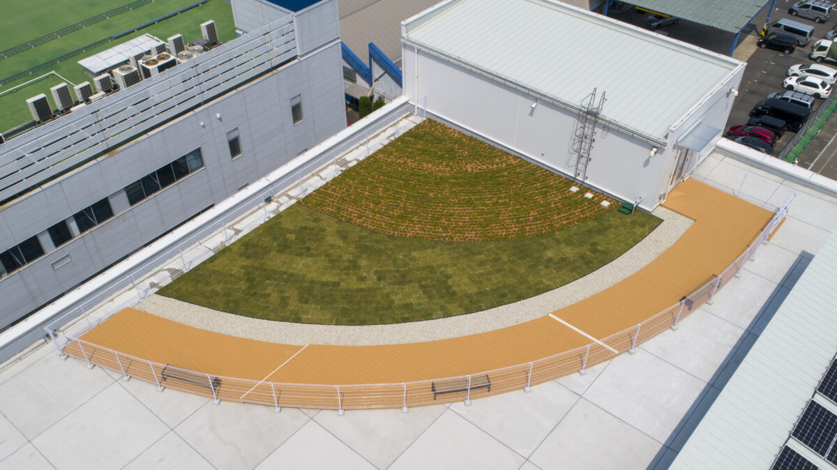 【プラスッドデッキND施工事例】東朋テクノロジー株式会社